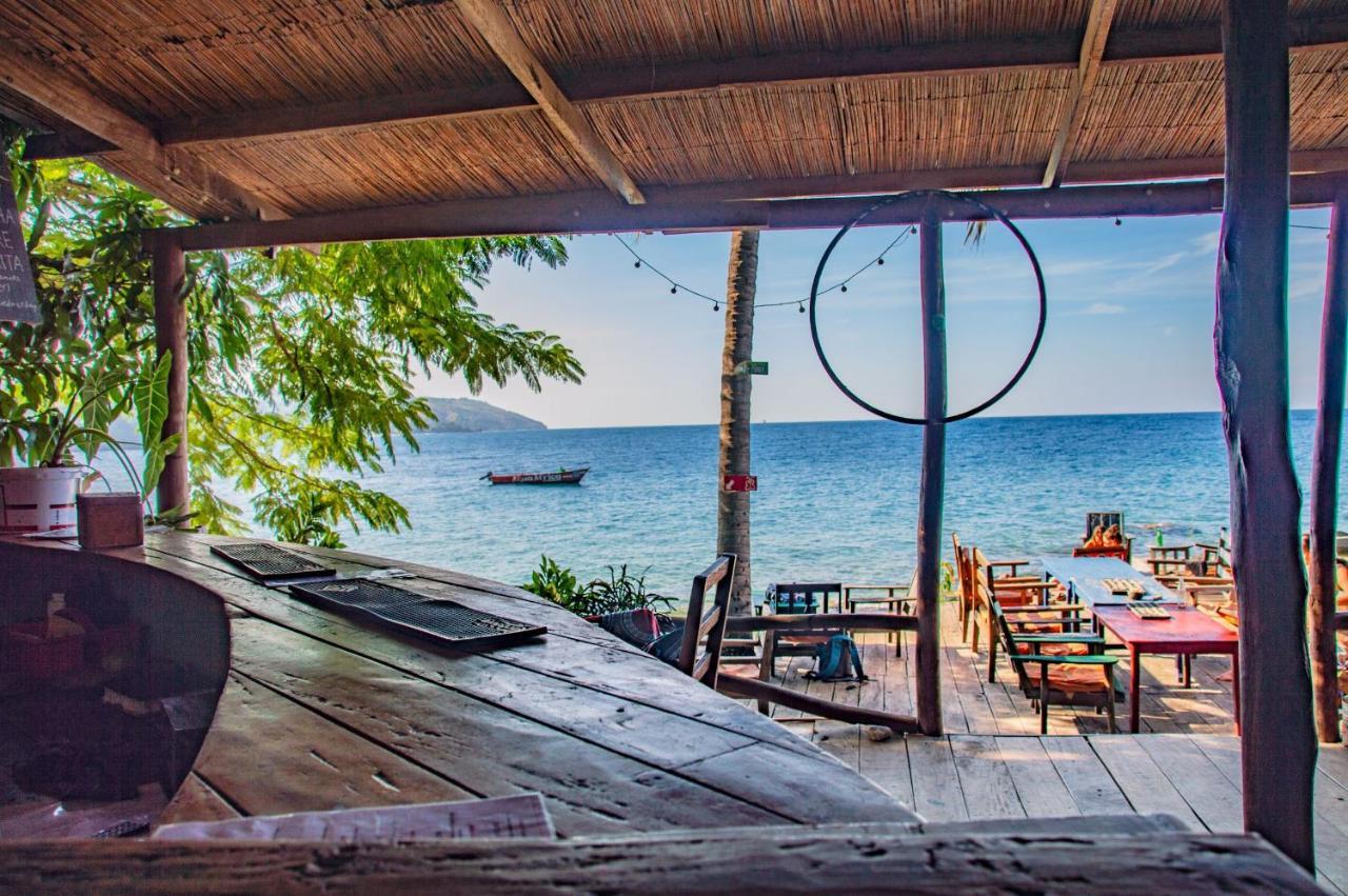 Butterfly Space- A Non-Profit Eco-Lodge Nkhata Bay Eksteriør bilde