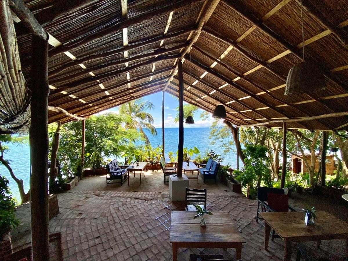 Butterfly Space- A Non-Profit Eco-Lodge Nkhata Bay Eksteriør bilde