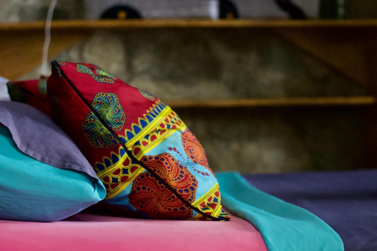 Butterfly Space- A Non-Profit Eco-Lodge Nkhata Bay Eksteriør bilde