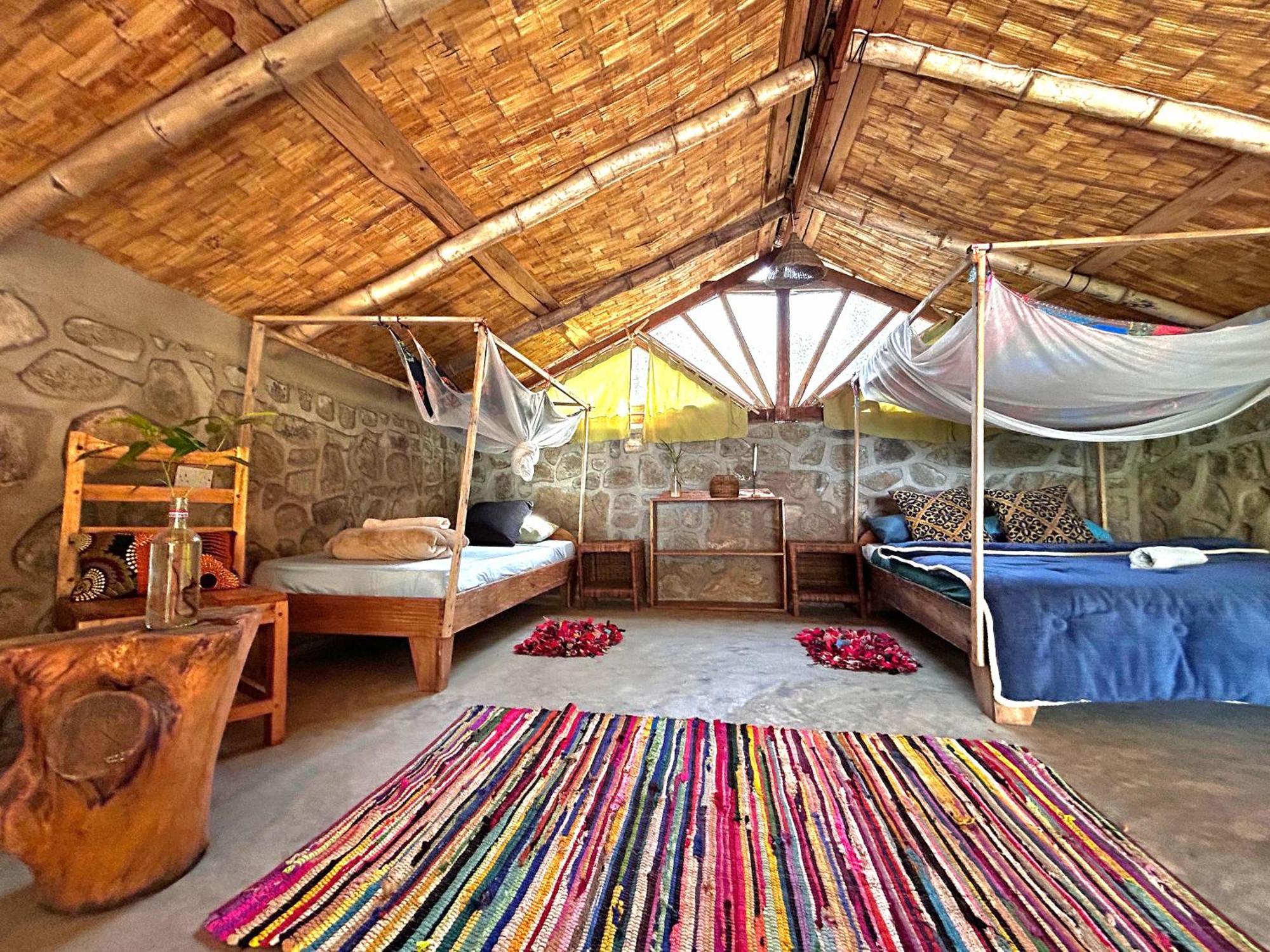 Butterfly Space- A Non-Profit Eco-Lodge Nkhata Bay Eksteriør bilde