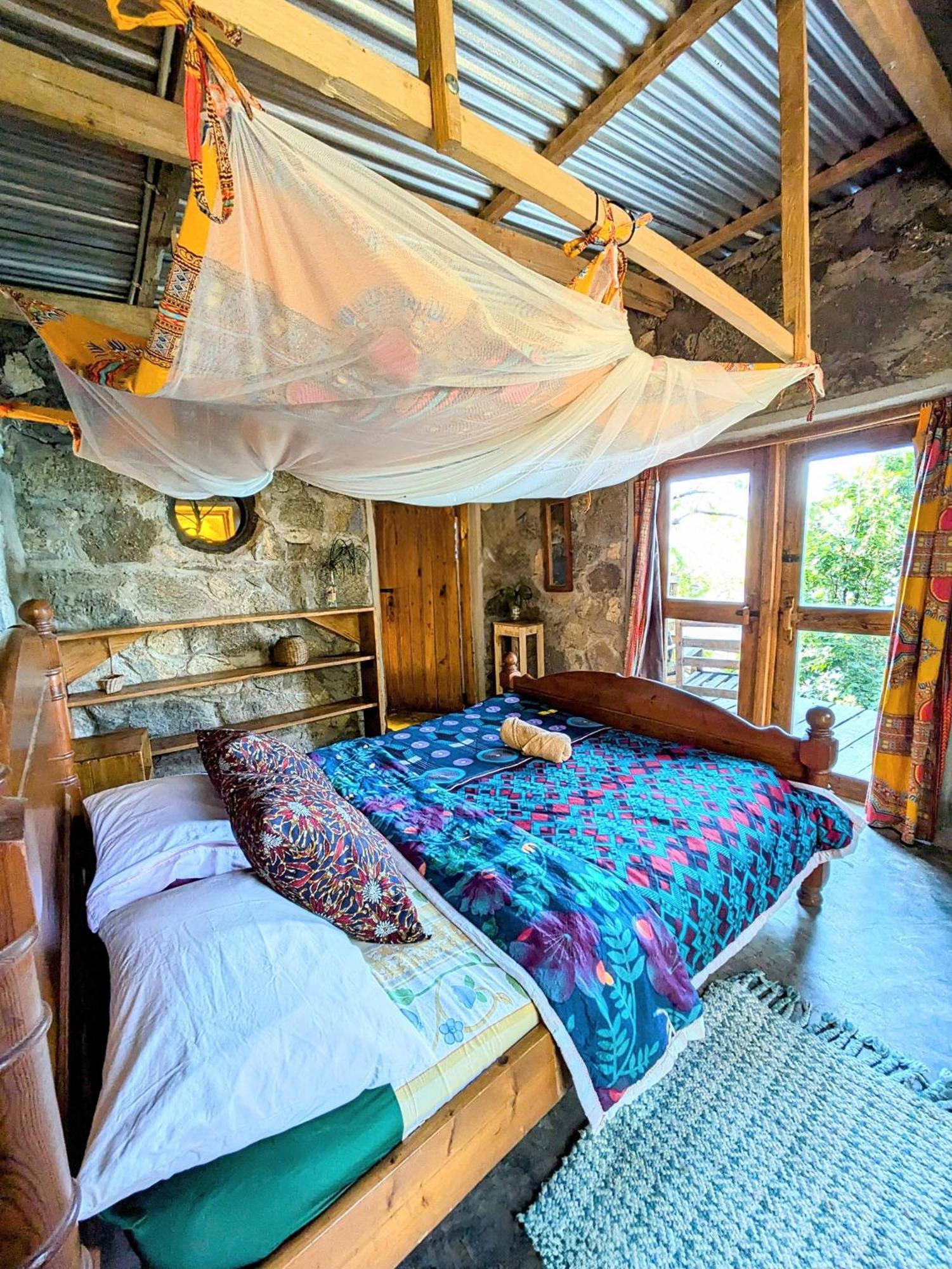 Butterfly Space- A Non-Profit Eco-Lodge Nkhata Bay Eksteriør bilde